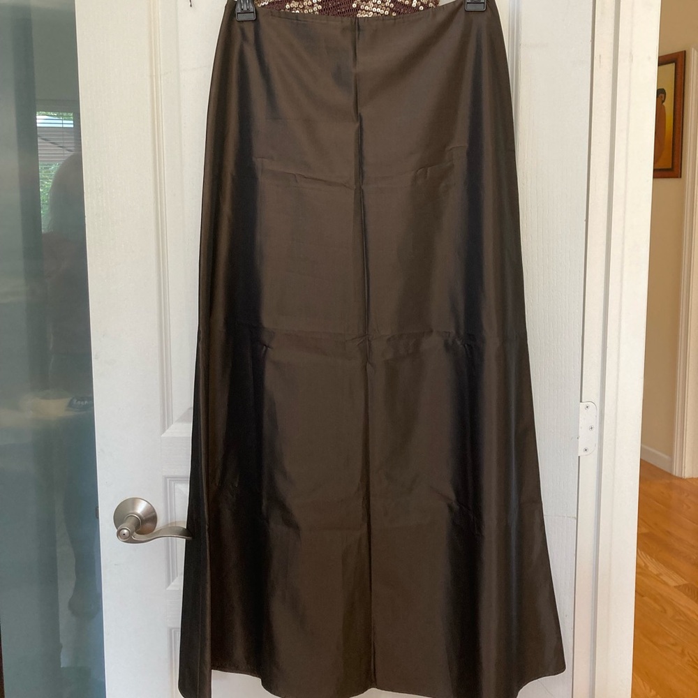 Elegant Brown Women's Skirt